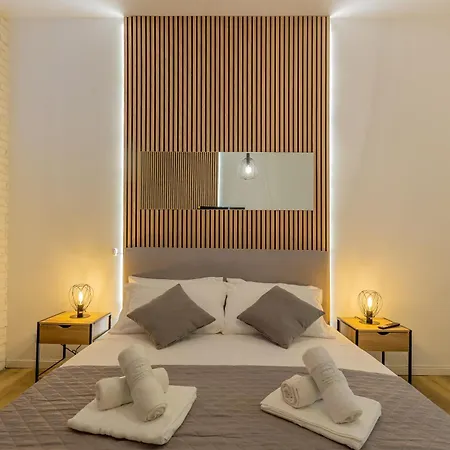 Imperium House - Appartamento Con Giardino Privato, 3 Minuti Da Metro Piazza Bologna, A-C,-3